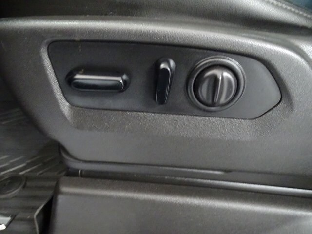 2019 Chevrolet Silverado 1500 LT Trail Boss photo 3