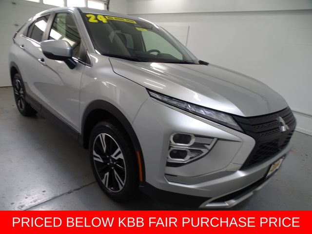 2024 Mitsubishi Eclipse Cross SEL S-AWC's photo