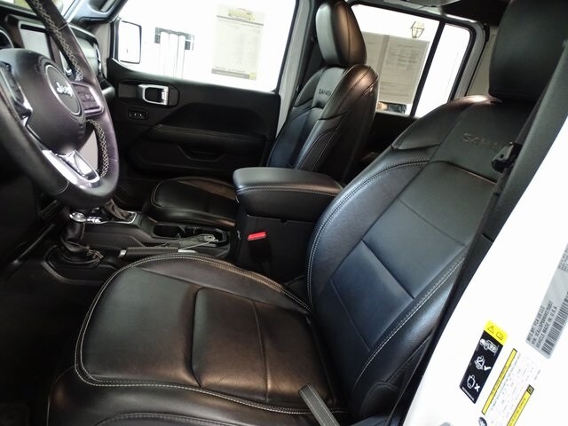 2022 Jeep Wrangler Unlimited Sahara 4xe photo 2