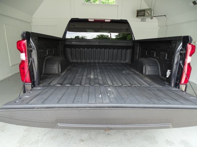 2022 Chevrolet Silverado 1500 LT - Photo 21
