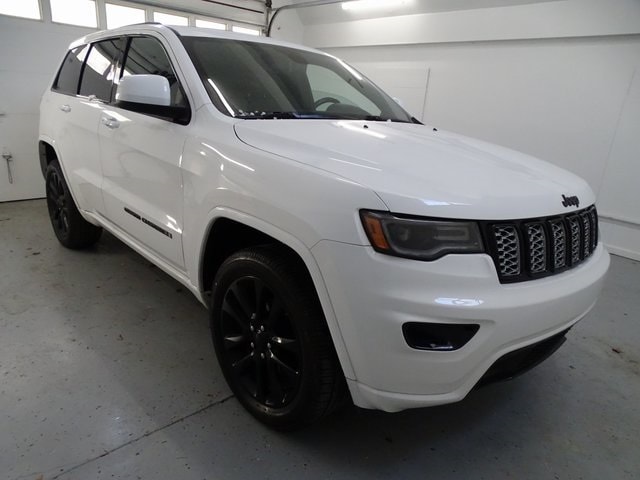 2020 Jeep Grand Cherokee Altitude's photo