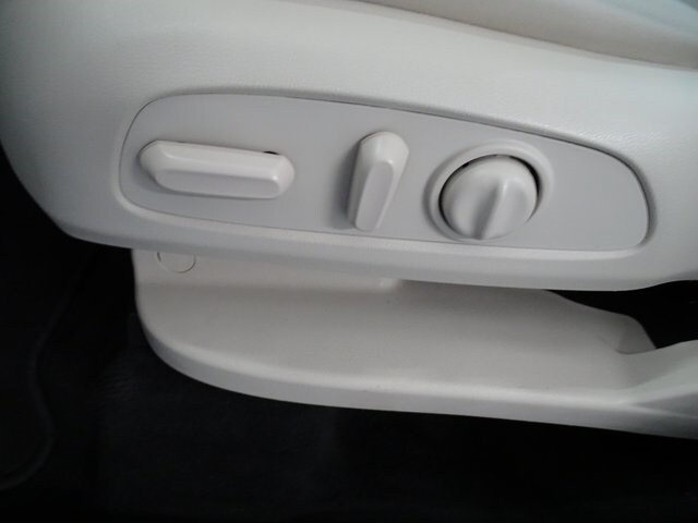 2023 Buick Enclave Essence photo 3