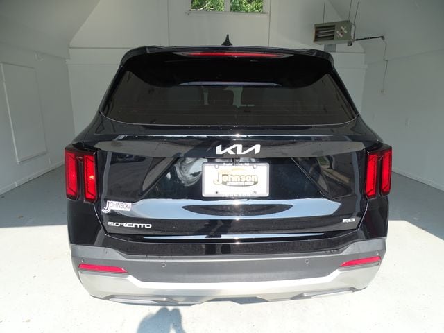 2025 Kia Sorento S - Photo 21