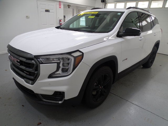2024 GMC Terrain AT4 - Photo 16