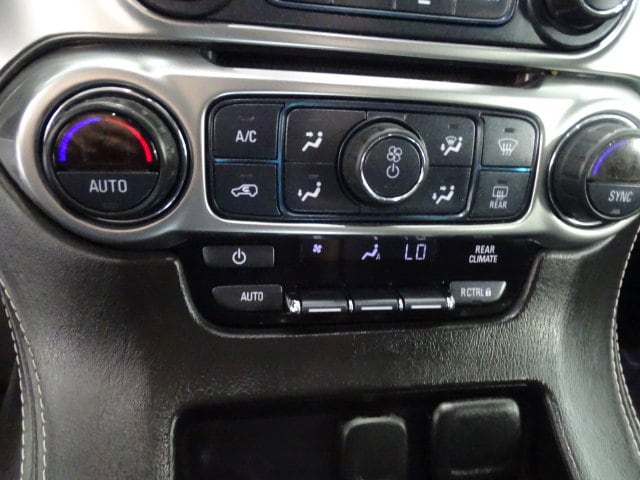 2019 Chevrolet Tahoe LS - Photo 10