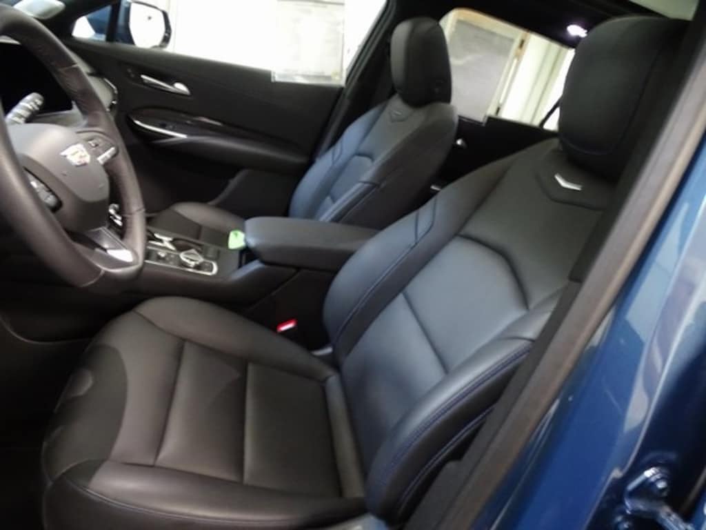 Certified 2025 Cadillac XT4 Sport SUV