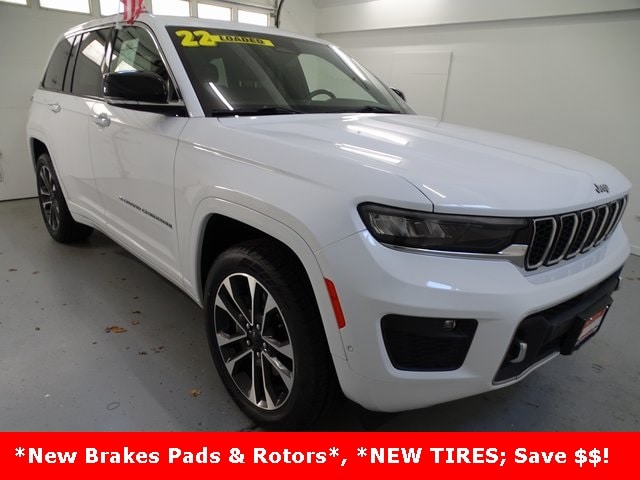 2022 Jeep Grand Cherokee Overland's photo