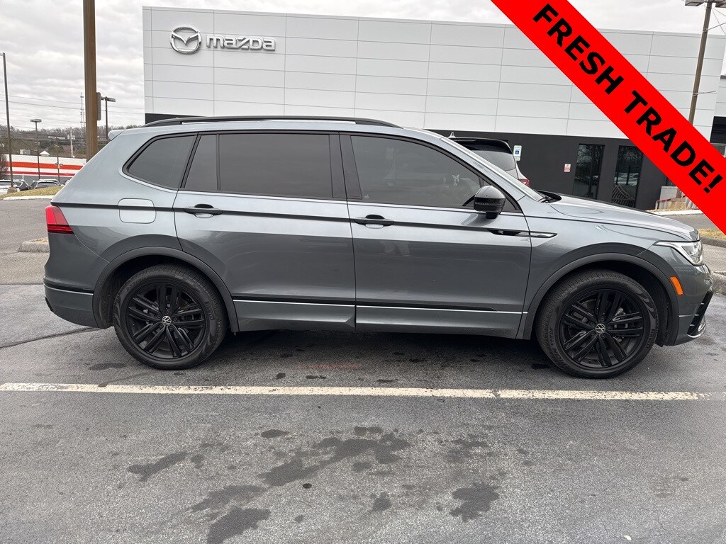 Used 2022 Volkswagen Tiguan 2.0T SE R-Line Black SUV