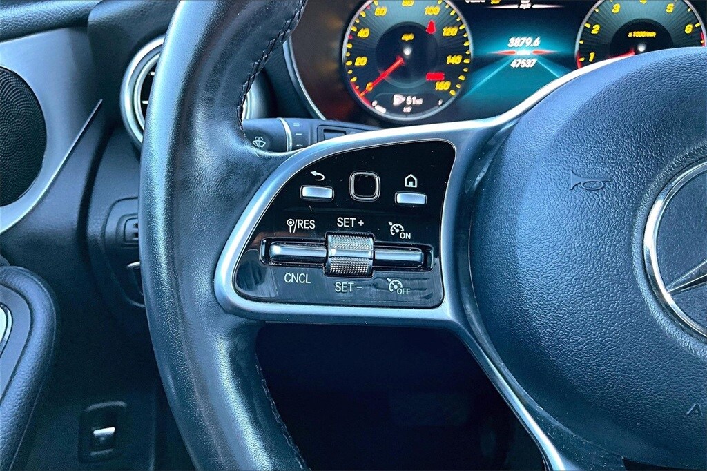 2021 Mercedes-Benz GLC GLC300 - Photo 18
