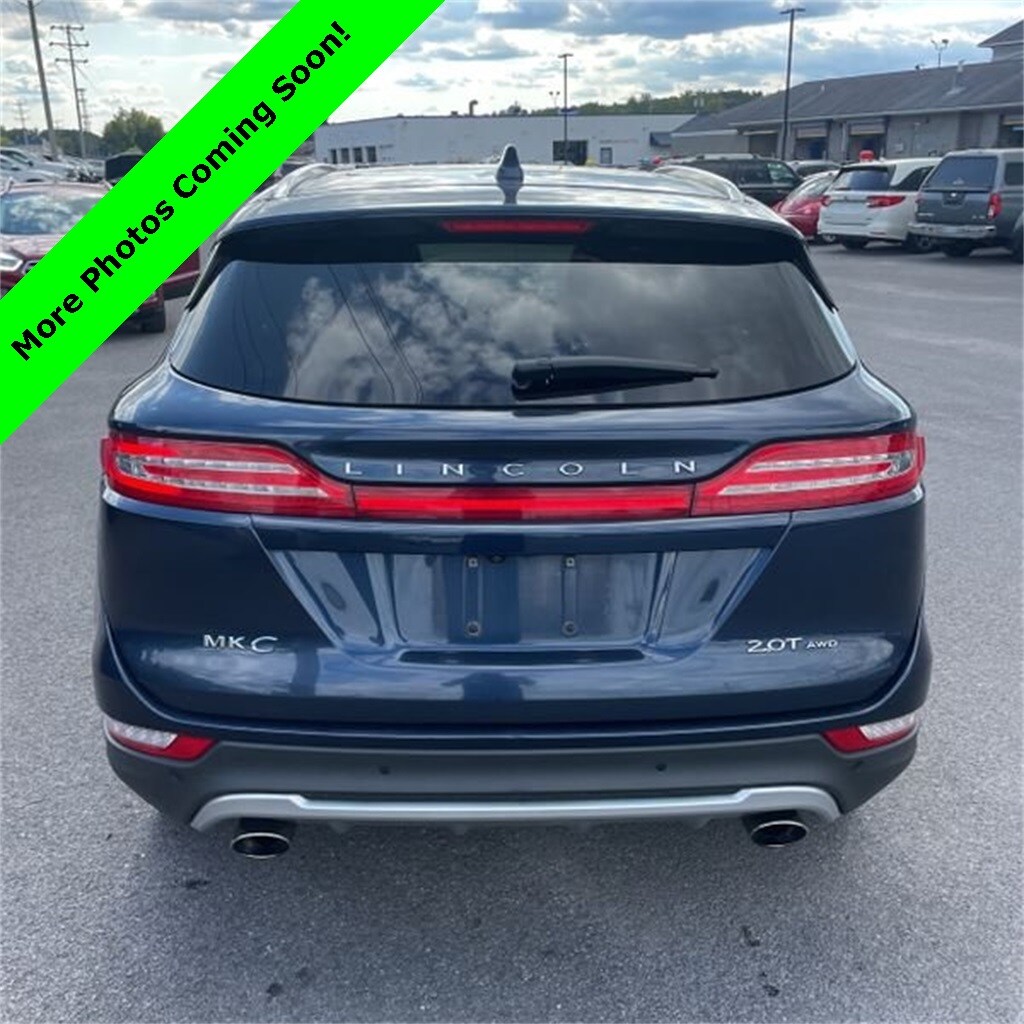 2017 Lincoln MKC Reserve photo 4