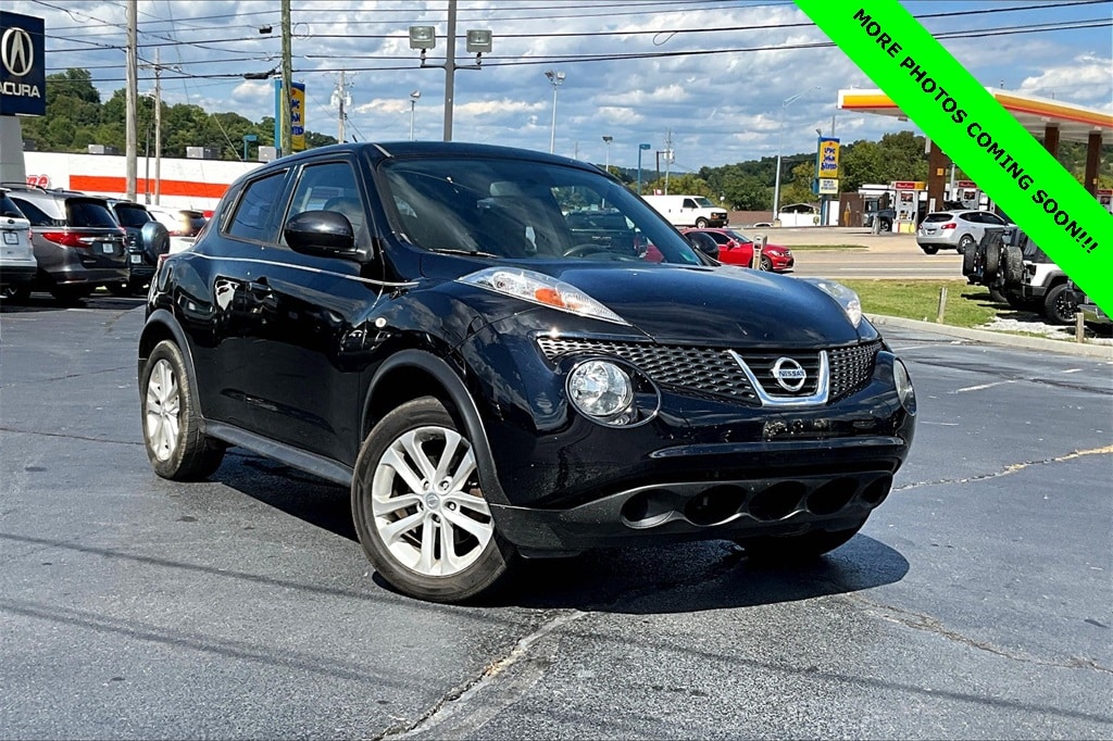 Used 2014 Nissan JUKE S with VIN JN8AF5MV3ET481829 for sale in Johnson City, TN