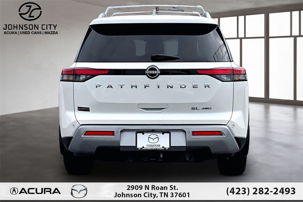 Used 2023 Nissan Pathfinder SL SUV