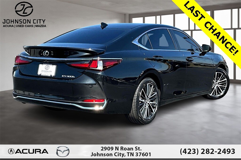 Used 2023 Lexus ES 300h Sedan