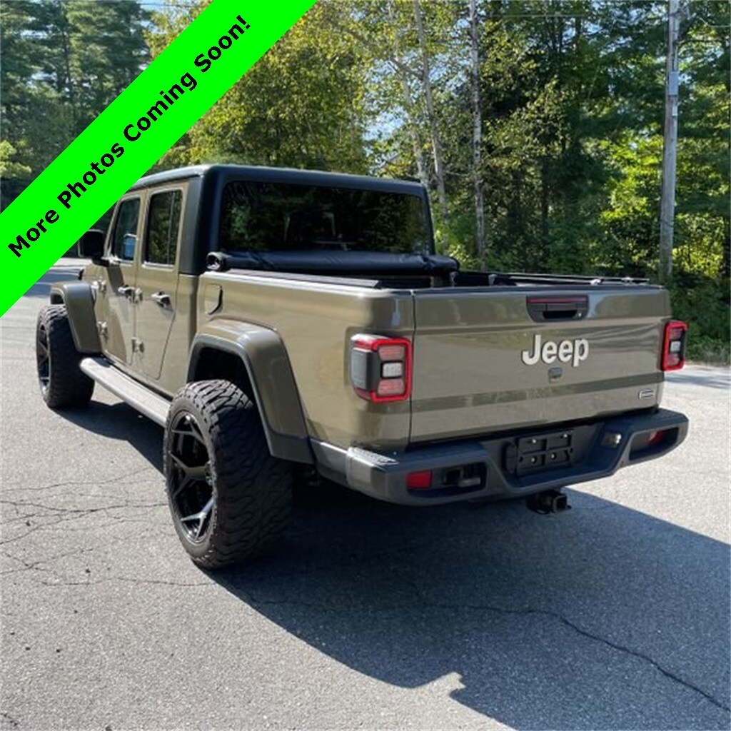 2020 Jeep Gladiator Overland photo 3