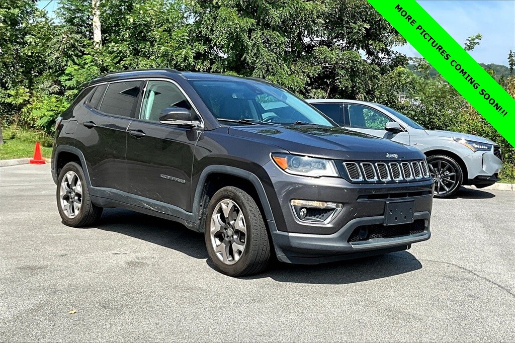 2018 Jeep Compass Limited photo 2