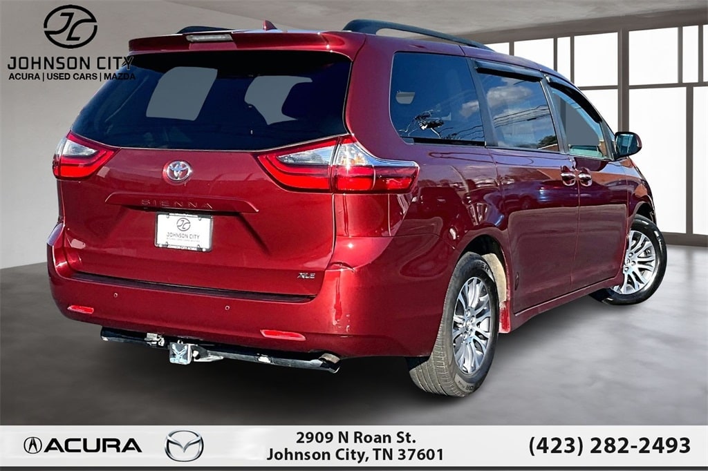 Used 2020 Toyota Sienna Van
