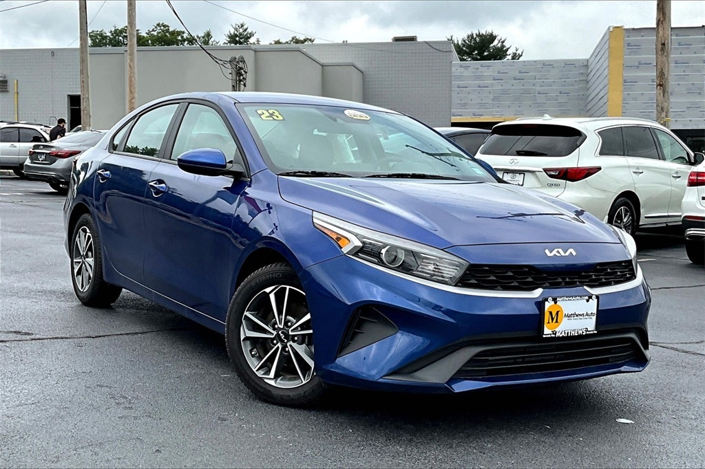 Used 2023 Kia Forte LXS with VIN 3KPF24AD0PE519919 for sale in Johnson City, TN