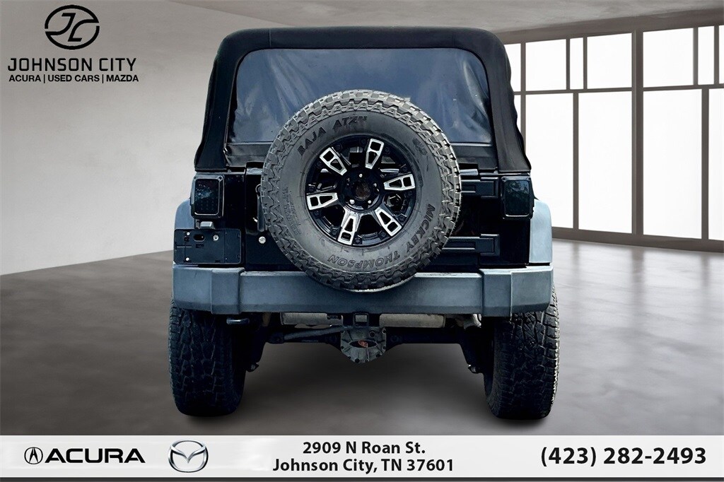 2015 Jeep Wrangler Unlimited Sport photo 4
