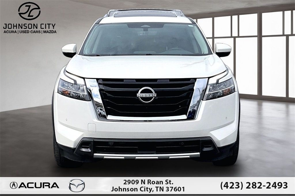 Used 2023 Nissan Pathfinder SL SUV