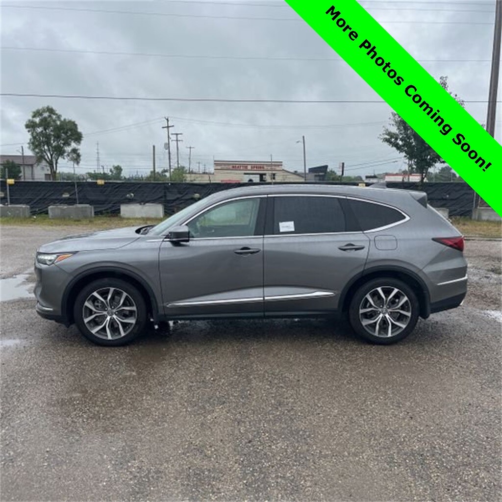 2022 Acura MDX SH-AWD Technology photo 2