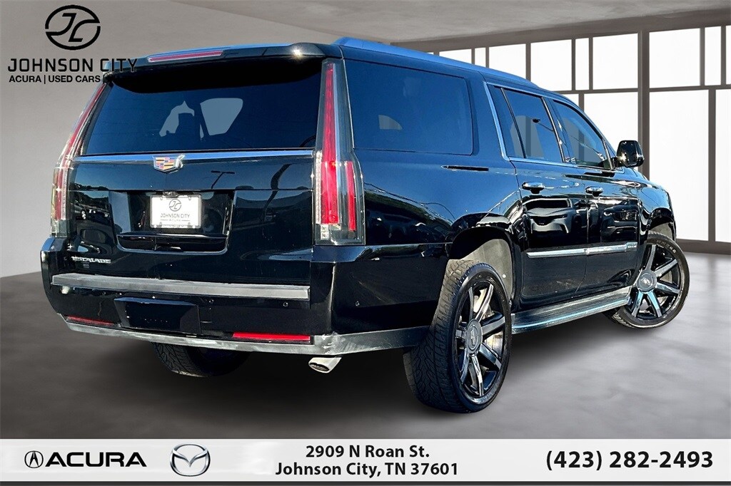 2020 Cadillac Escalade ESV Premium Luxury photo 2