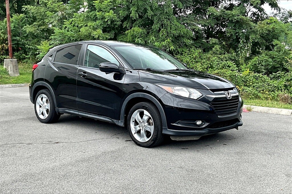 2016 Honda HR-V EX photo 2