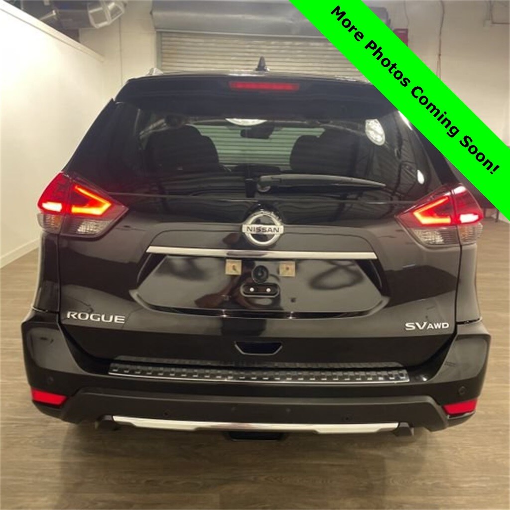 2020 Nissan Rogue SV photo 4