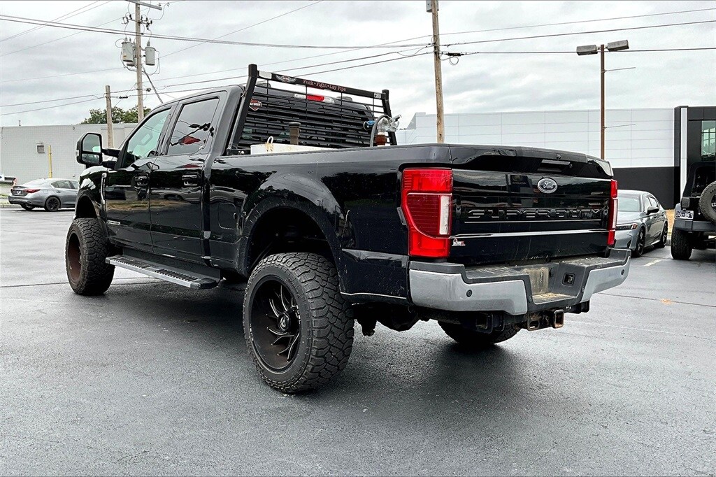 2020 Ford F-350 Lariat photo 3