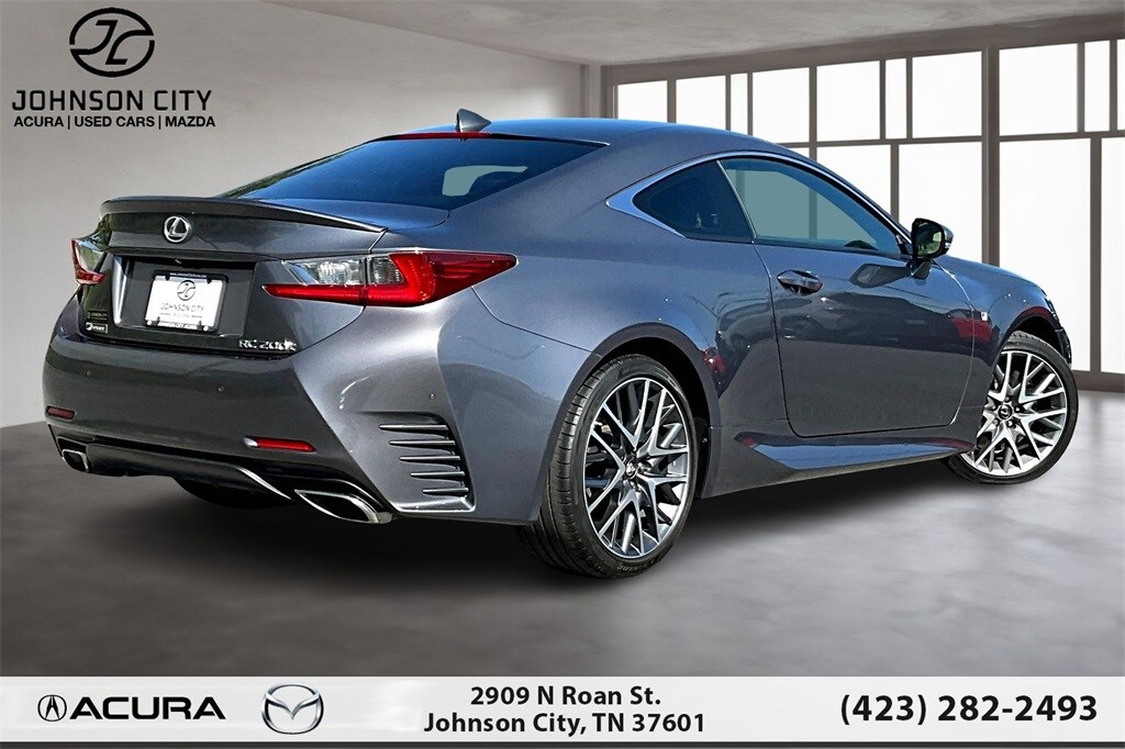 2016 Lexus RC 200t photo 2