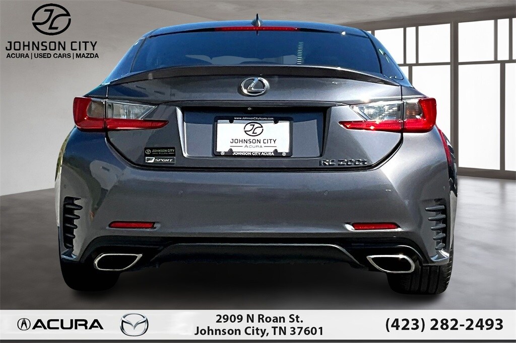 2016 Lexus RC 200t photo 4