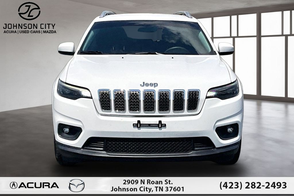 Used 2019 Jeep Cherokee Latitude SUV