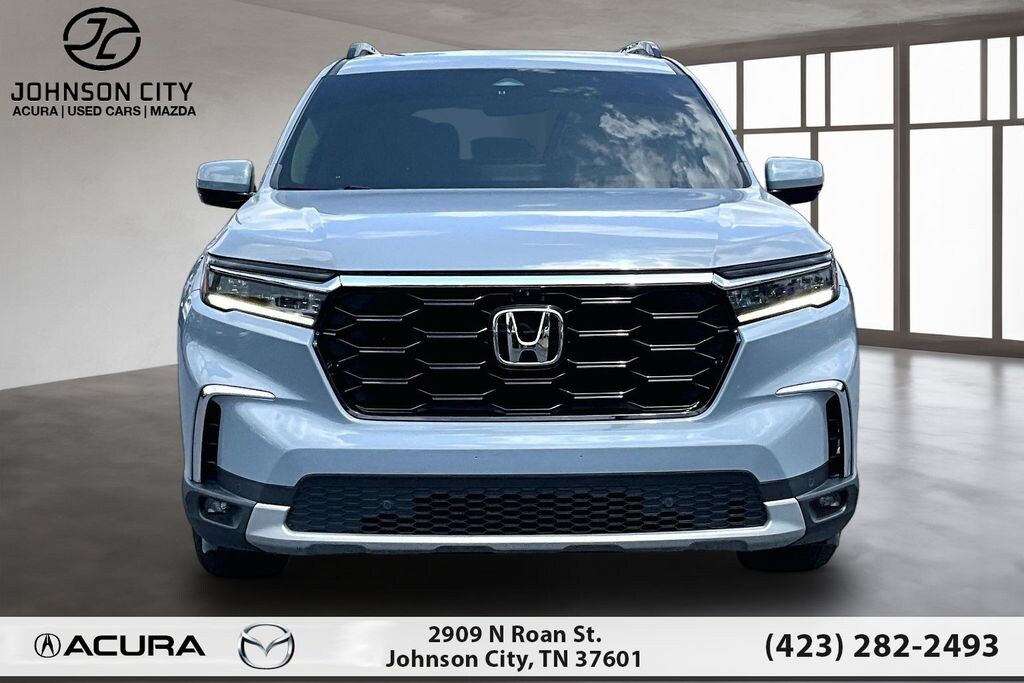Used 2025 Honda Pilot Elite SUV