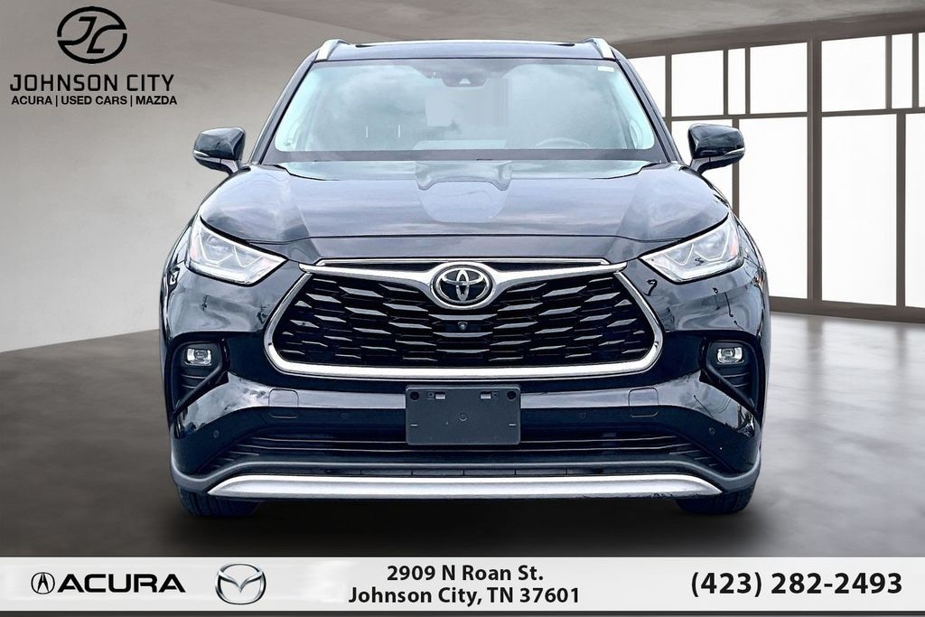 Used 2021 Toyota Highlander Platinum SUV