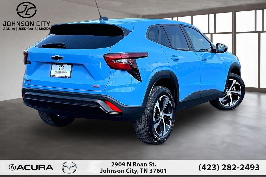 Used 2024 Chevrolet Trax 1RS SUV