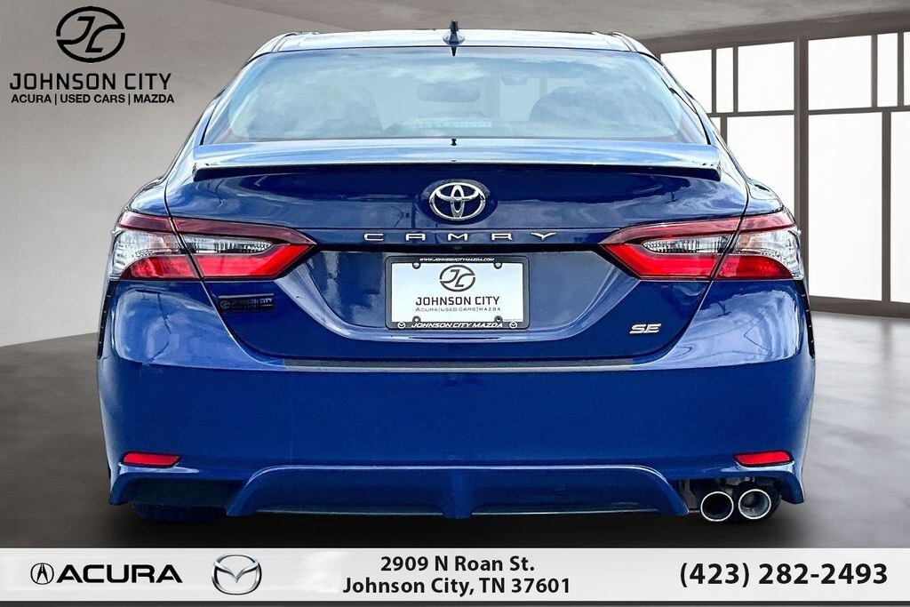 Used 2023 Toyota Camry SE Sedan