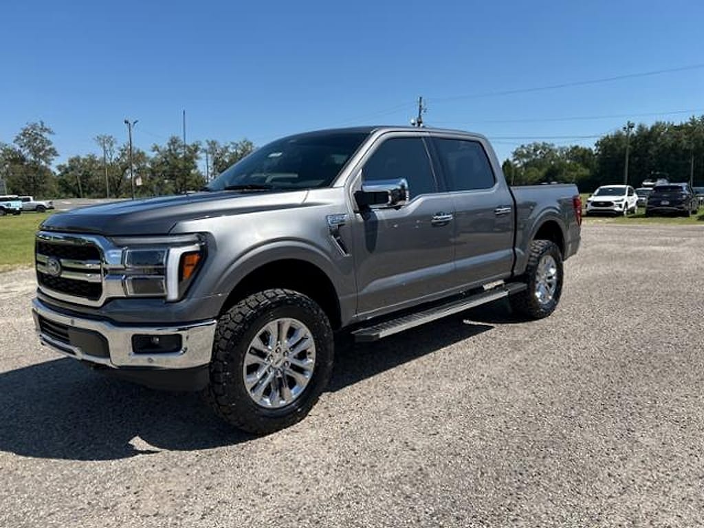New 2025 Ford F-150 Lariat Truck