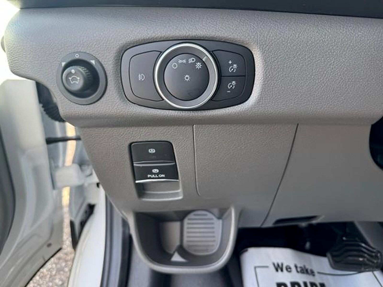 2024 Ford Transit Passenger Van XL - Photo 18