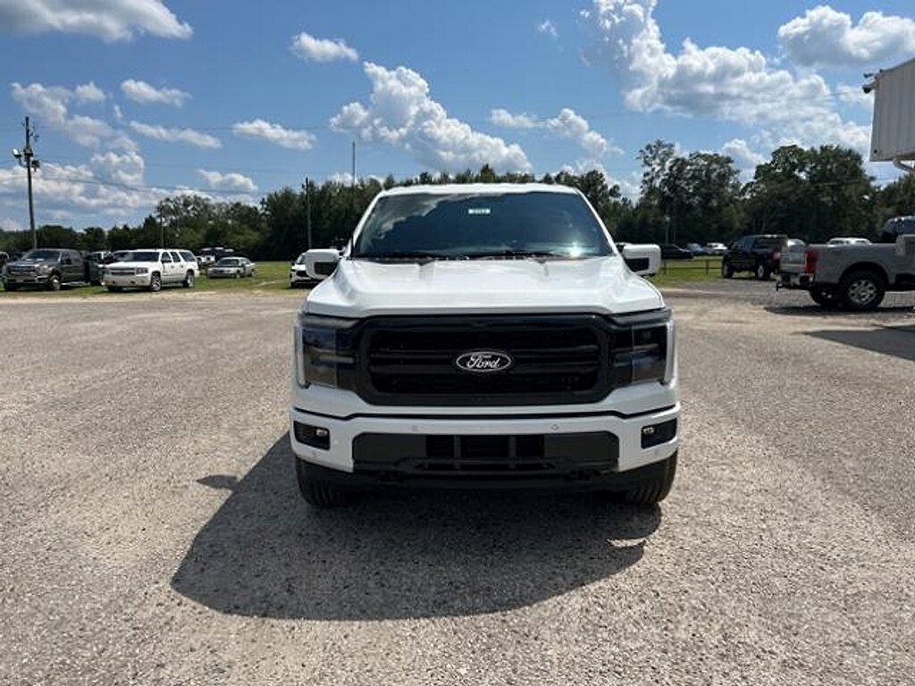 New 2025 Ford F-150 Lariat Truck