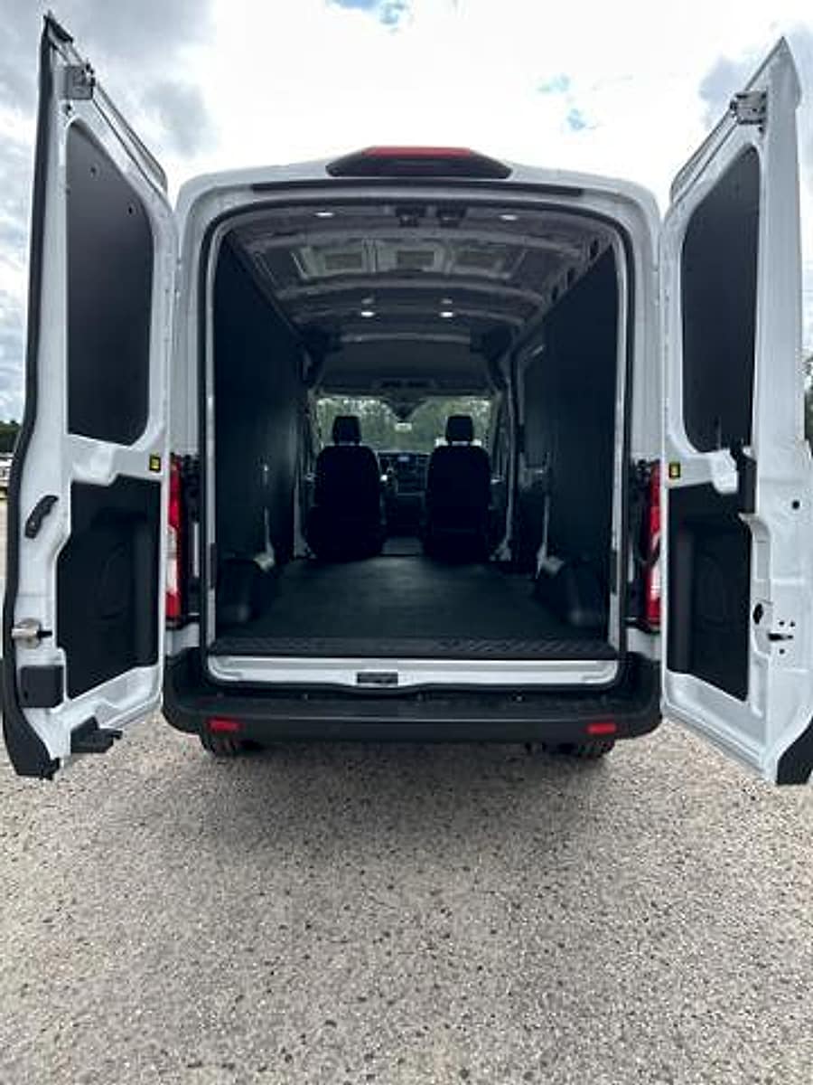 2025 Ford Transit Van Base - Photo 10