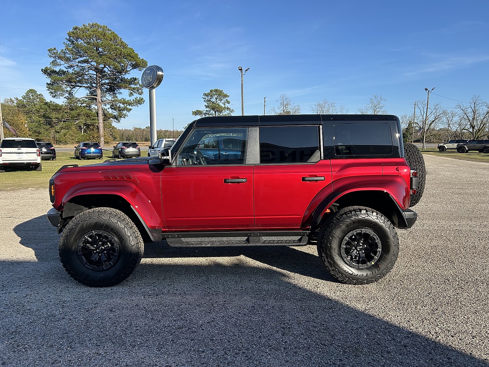 2025 Ford Bronco 4-Door Raptor's photo
