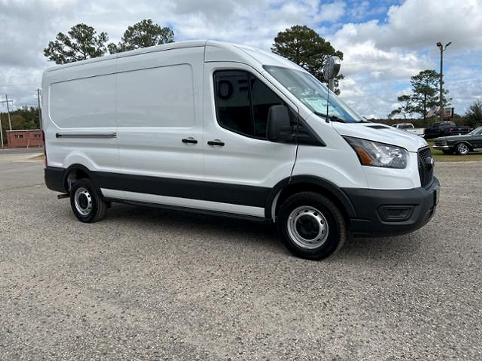 2025 Ford Transit Van Base - Photo 4