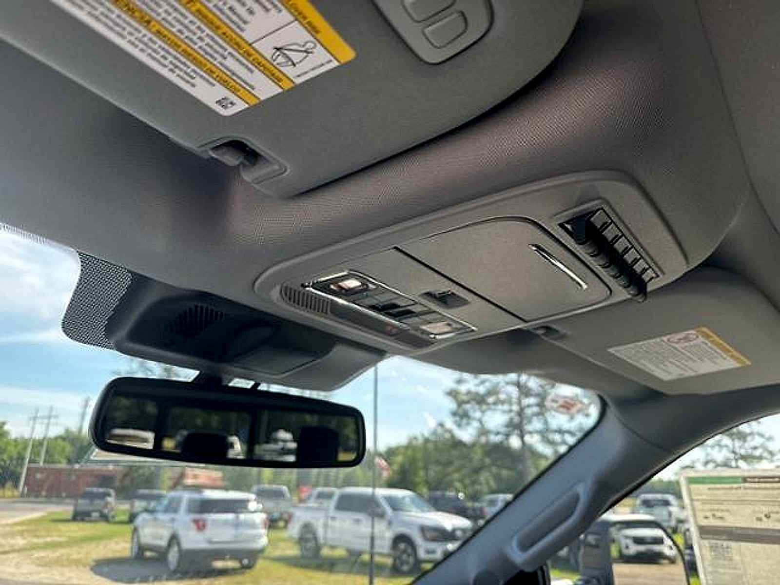 2025 Ford F-250 Super Duty Lariat - Photo 29