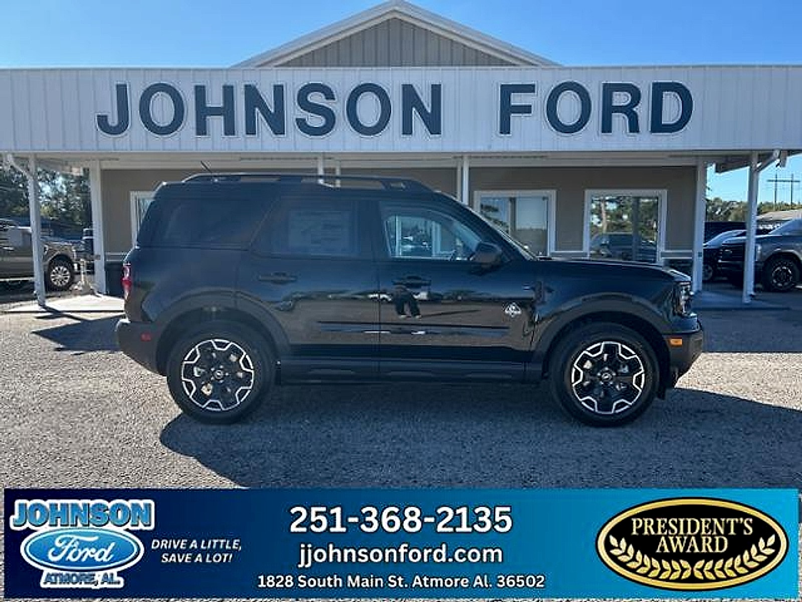 2025 Ford Bronco Sport Outer Banks's photo