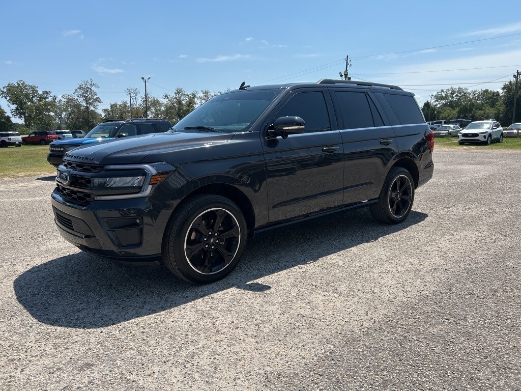 2023 Ford Expedition Limited photo 4