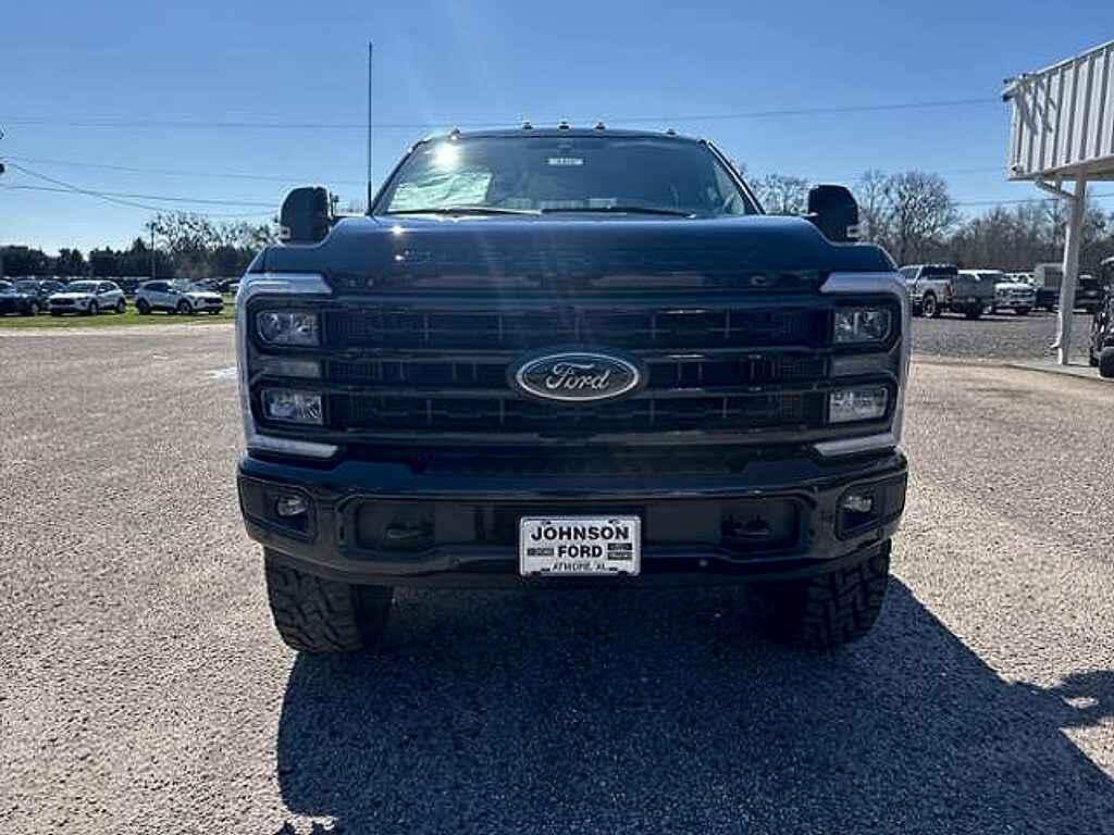 New 2024 Ford F-250SD Lariat Truck