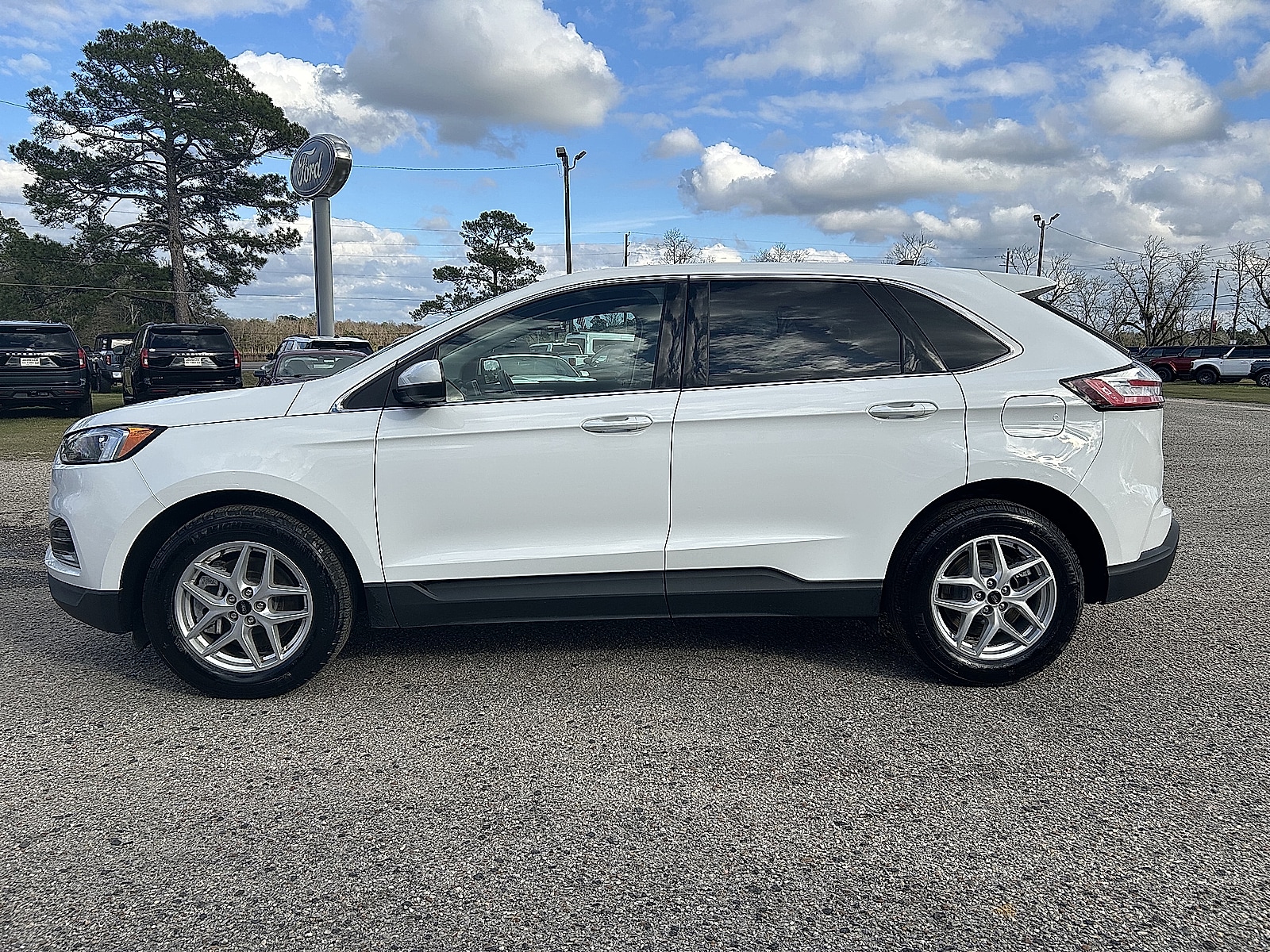 2024 Ford Edge SEL