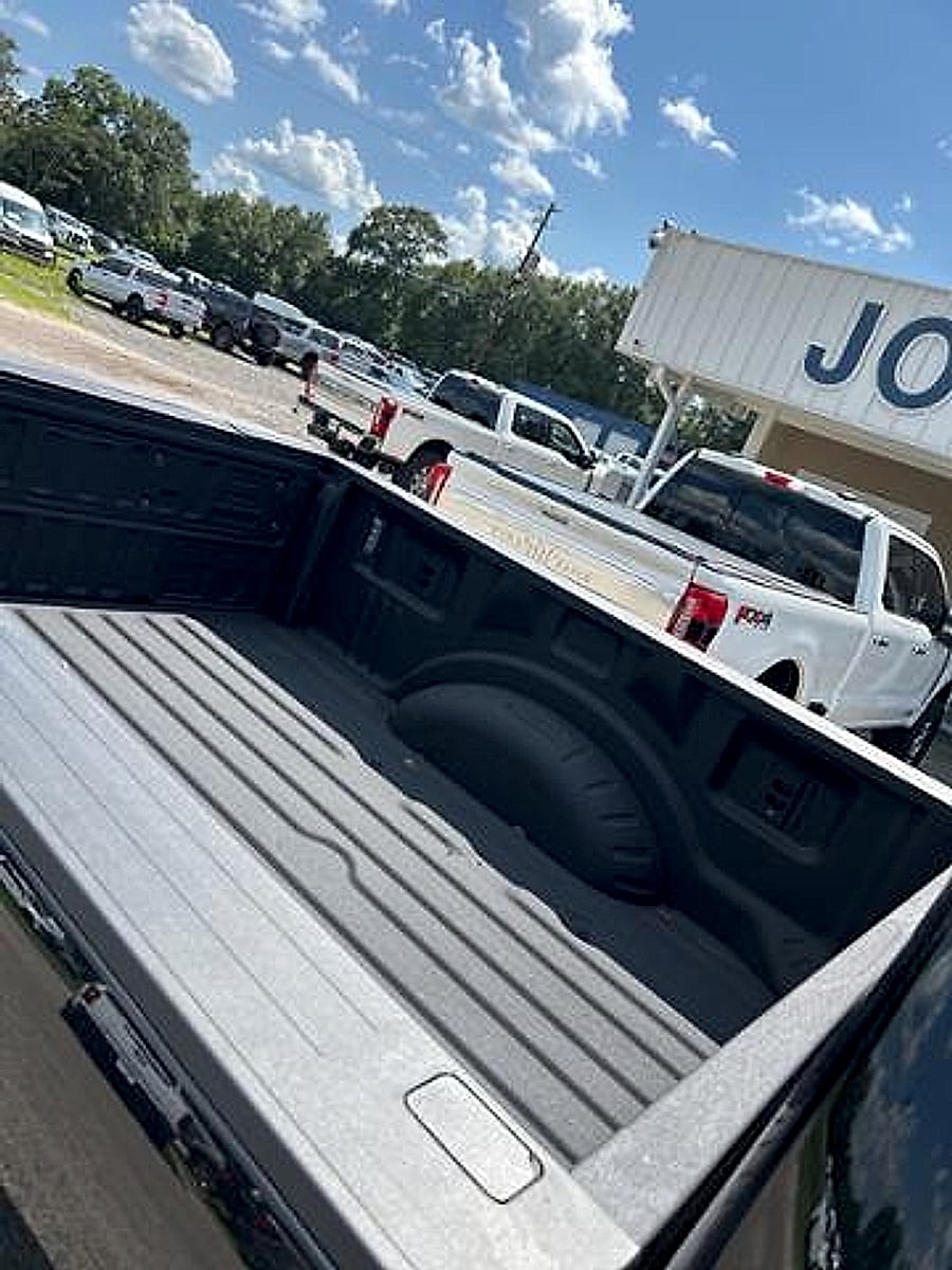 2025 Ford F-250 Super Duty XLT - Photo 9