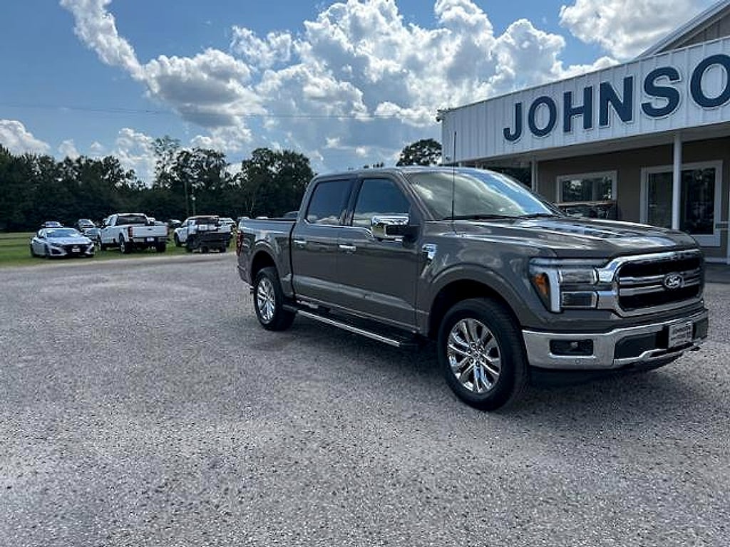 New 2025 Ford F-150 Lariat Truck