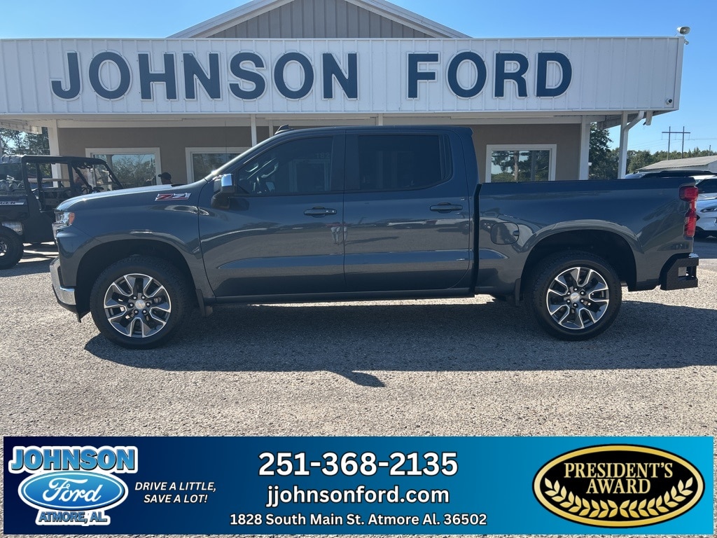 Used 2021 Chevrolet Silverado 1500 LT Truck