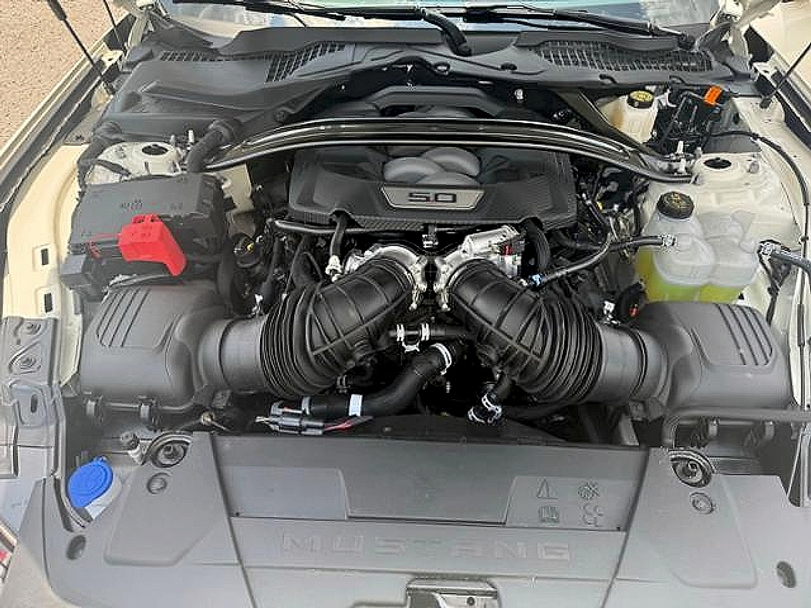 2025 Ford Mustang GT Premium Convertible - Photo 25